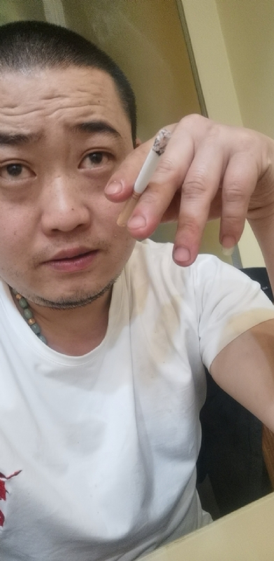 孤独的螃蟹的第一张照片--宁海认干亲服务网